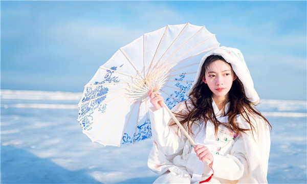 东源试管代怀生子多少钱一个？助孕之路的费用分析与方案选择
